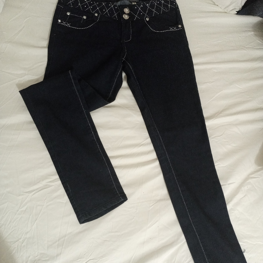 Jeans - Picture 3 of 6